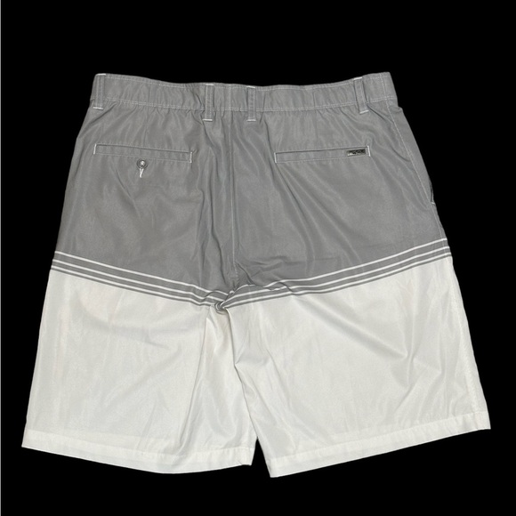 Men's Greg Norman 36 Large Chino Khakis Shorts White Gray Stretch Grip Waistband - Picture 4 of 7